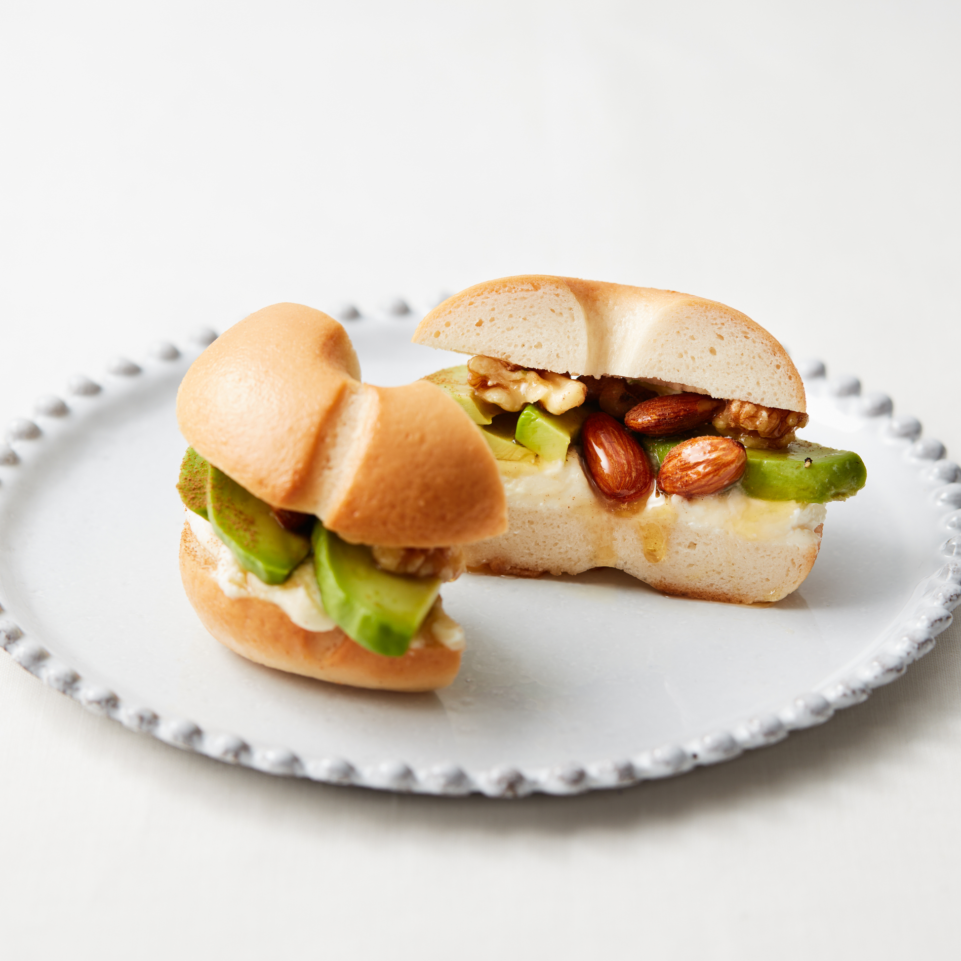 OKOME BAKERY　グルテンフリー　米粉ベーグル　プレーン　ベーグルサンド　アレンジ　アボガドサンド