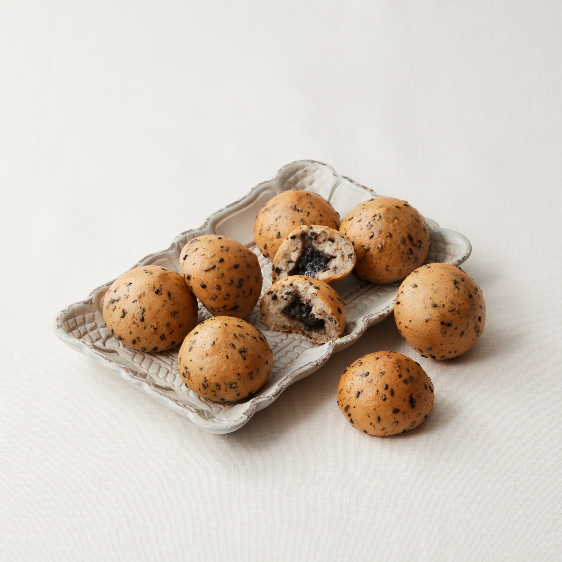 OKOME BAKERY　BAGELet®　ベーグレット　グルテンフリー　米粉ベーグル　黒胡麻あんこ　黒胡麻　あんこ