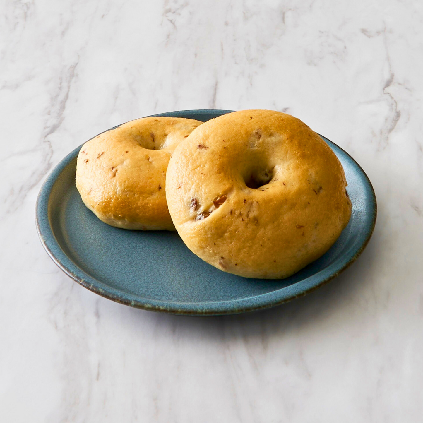 〇 BAGEL 3種のレーズン（2個入）